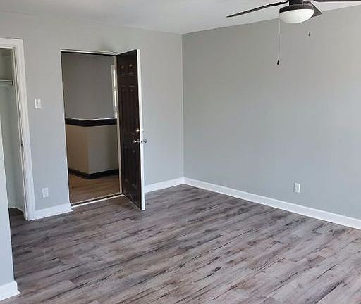 3rd image of 1111 Lincoln Ave APT 5