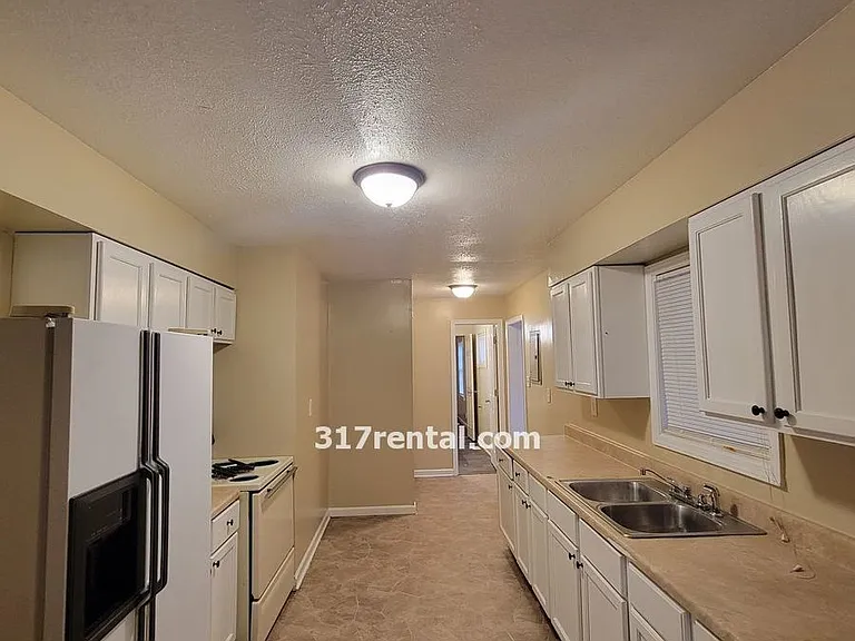 3130 N Huber St — Photo 7