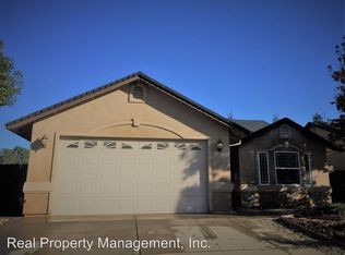 4725 Lofty Oak Dr, Redding, CA 96002