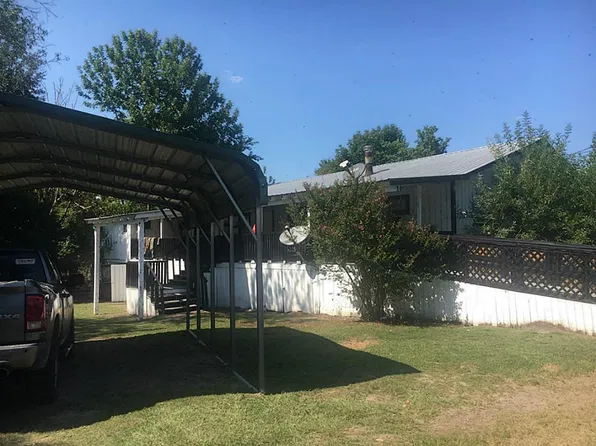 11 Harmon Creek Dr, Huntsville, TX 77320