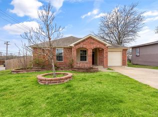 722 Seneca Dr, Garland, TX 75040