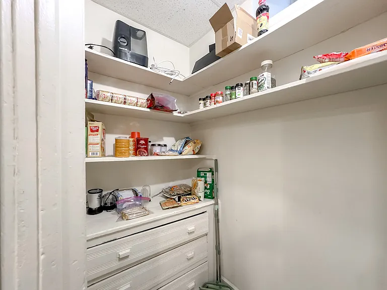 2823 W Shakespeare Ave #2 — Photo 6