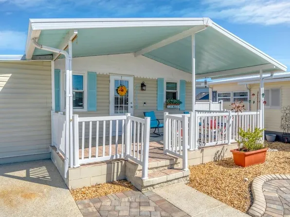 2115 Minnesota Ave, Bradenton, FL 34207