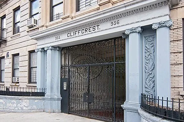 Rented by Perry Associates NYC Inc | media 13