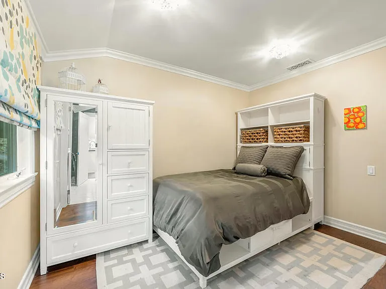 1410 Hillcrest Ave — Photo 31