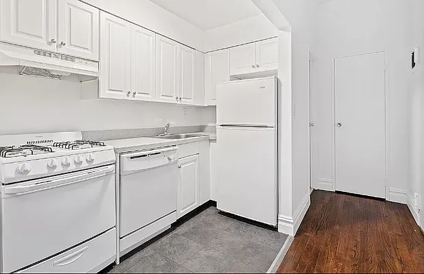 Rented by REAL New York | media 18