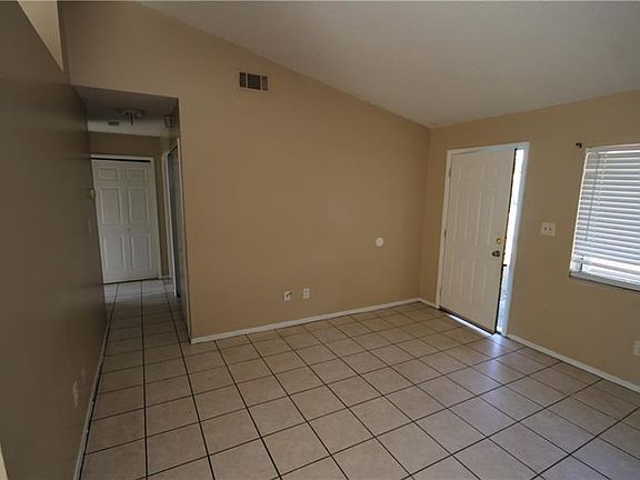 3rd image of 3274 Split Willow Dr