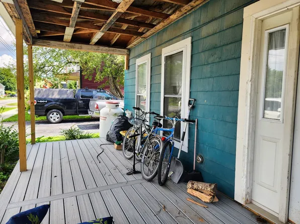 14 Winooski St APT 2, Waterbury, VT 05676