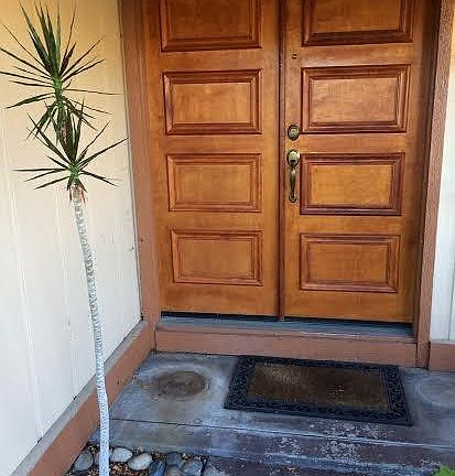2nd image of 3251 Santa Paula Way