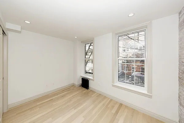 Rented by Voro New York | media 10