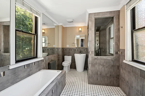 Rented by Compass | media 8