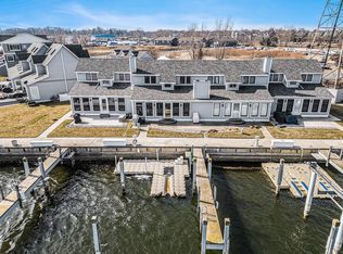 265 Shore View Way, Saint Joseph, MI 49085