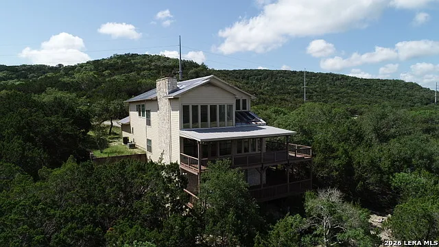 305 State Highway 46
