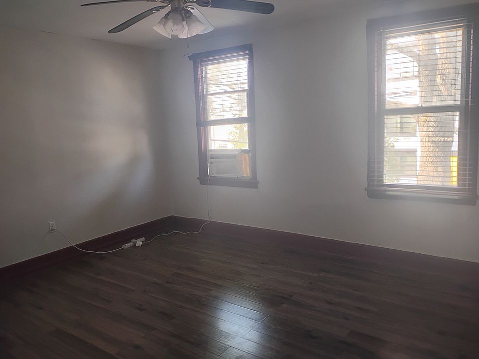 Large 15 by 15 primary bedroom