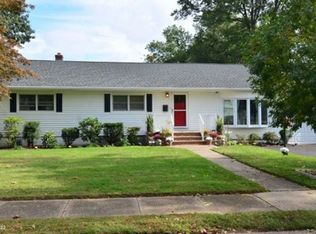 160 Halsey St, Paramus, NJ 07652