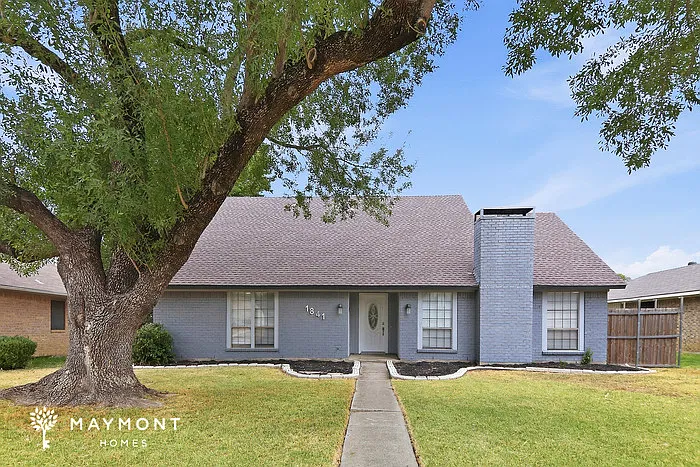 4 bed, 2.5 bath, 2194 sqft, $2,645 — Photo 1