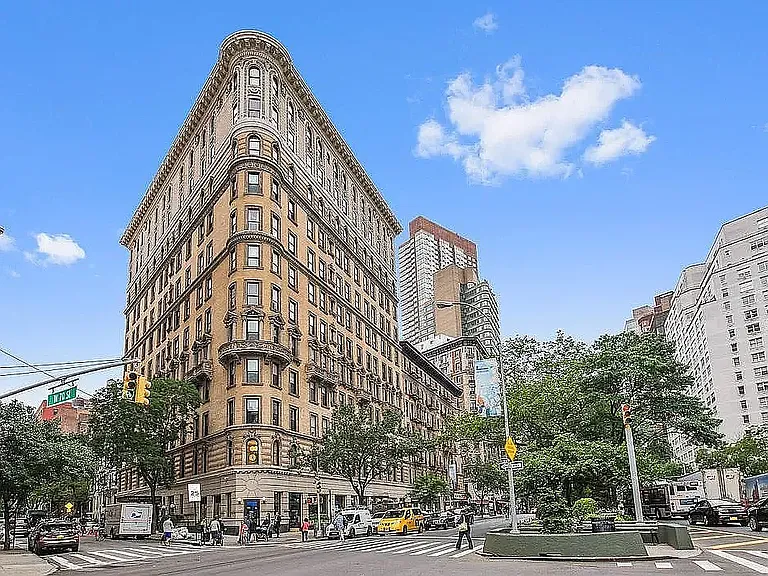 154 W 70th St #10P — Photo 8