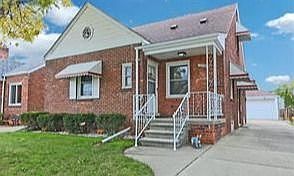 1st image of 15690 Couzens Ave