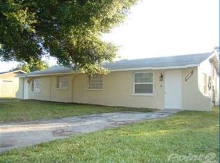 1113 Hagle Park Rd, Bradenton, FL 34212