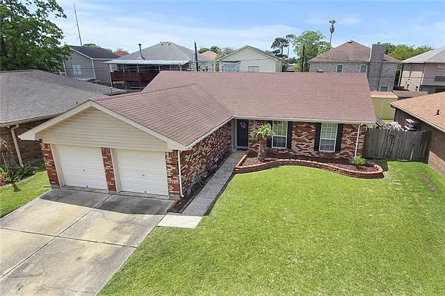 1st image of 256 Firethorn Dr