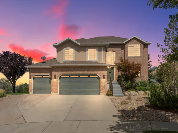 1333 E Martha Dunyon Cir, Draper, UT 84020