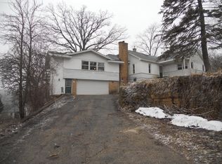 6966 S Main St, Rockford, IL 61102