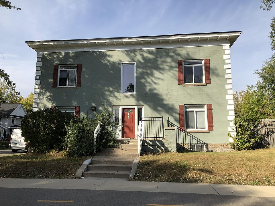 1st image of 1422 26th Ave N APT 3