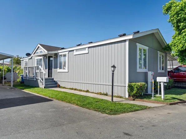 102 Apple Lane, Santa Rosa, CA 95407