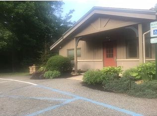 2636 Ridge Rd, Elverson, PA 19520