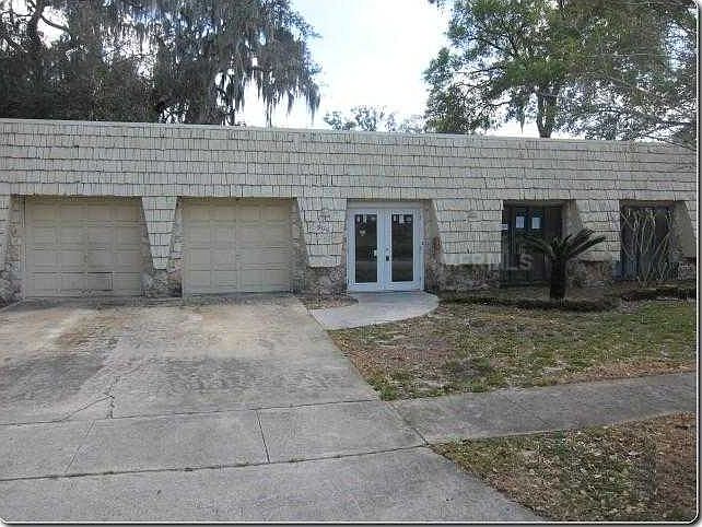 1st image of 505 Brookside Cir
