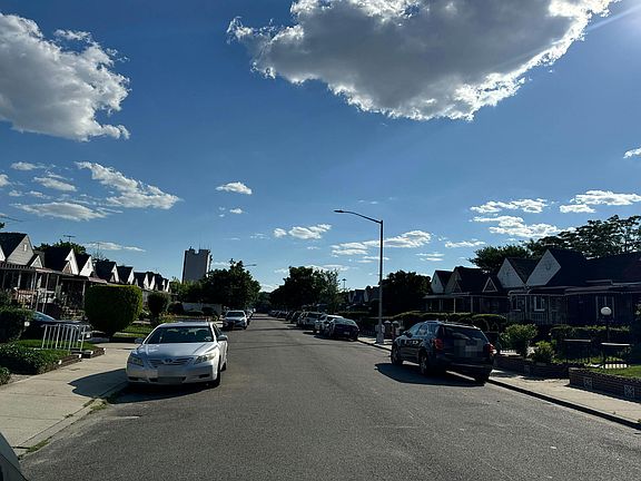 5th image of 183-17 Dunlop Ave