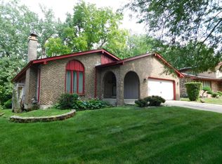 711 Rose Ln, Matteson, IL 60443