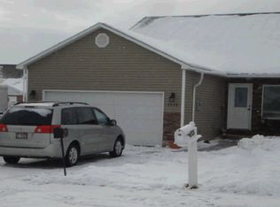 2928 E Glenn Cove Ct, Ammon, ID 83406