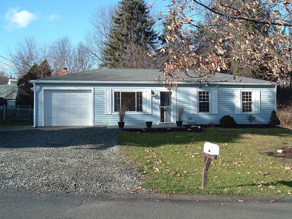 1st image of 9759 Birchbrook Ct