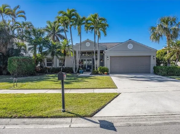 7487 Mill Pond Cir, Naples, FL 34109