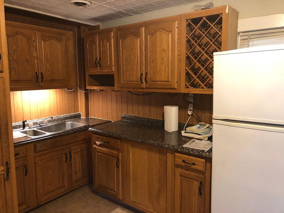 80 Agawam St APT 2, Lowell, MA 01852 Zillow