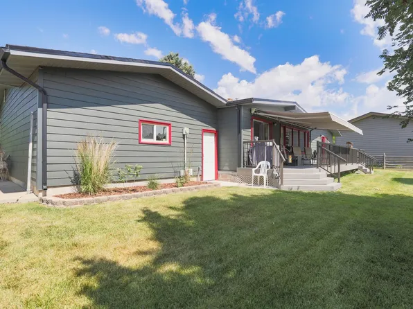 1921 Mountain View Dr, Great Falls, MT 59405