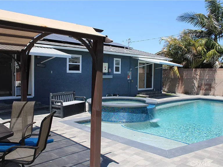 5192 Robinwood Dr — Photo 29