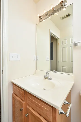 114 Deck Dr #C Photo 1