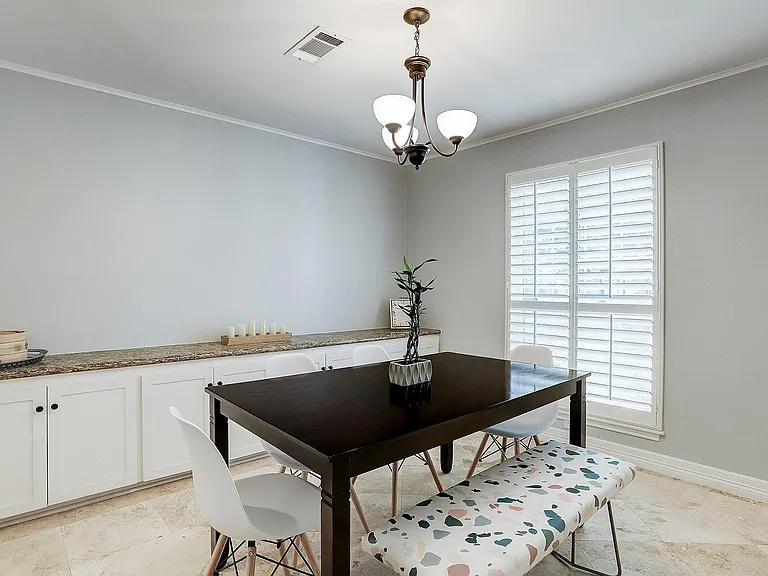 12523 Briar Forest Dr — Photo 9