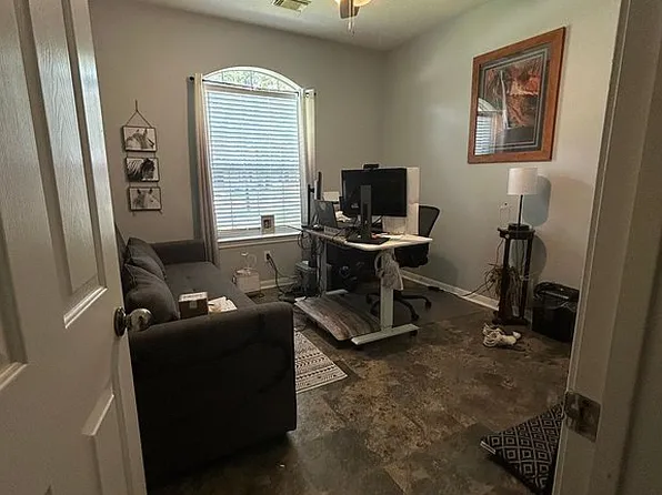 22919 Squirrel Tree St, Spring, TX 77389