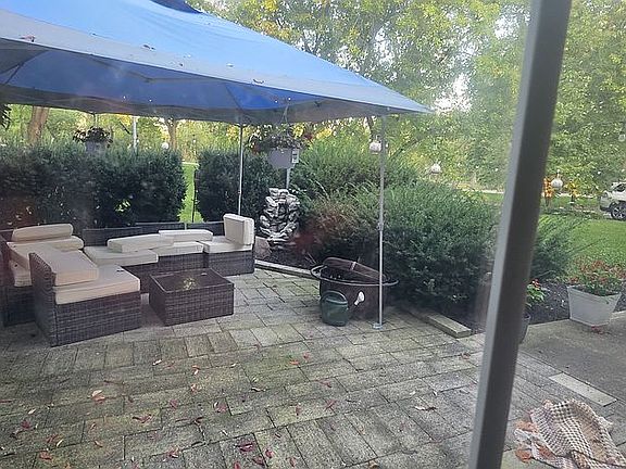 3rd image of 4300 Hill Rd