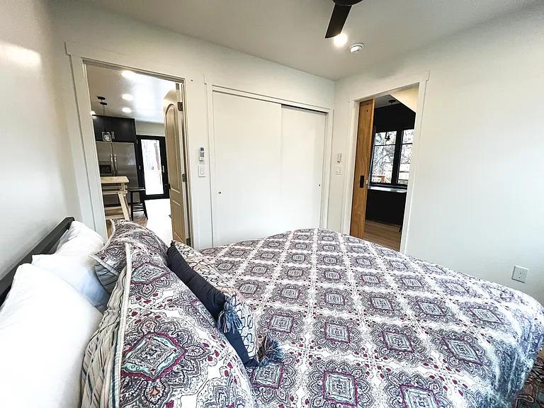 2520 Jefferson Ave #3 — Photo 18