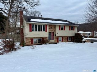 225 Stonecrest Drive, Bristol, CT 06010