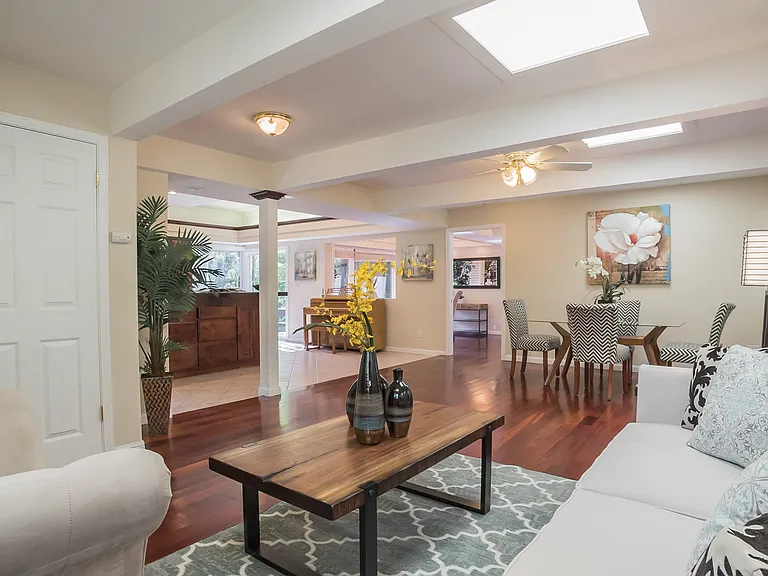 Rimrock Dr — Photo 21