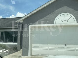 205 Thornbush Pkwy, Davenport, FL 33837