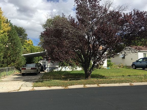 2nd image of 221 E Burton Ave