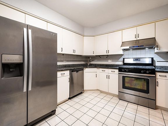 1st floor kitchen