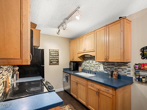 5th image of 1061 W Beaver Creek Blvd #L304