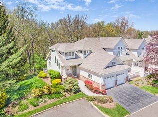 35 Barkman Way, Chester, NJ 07930